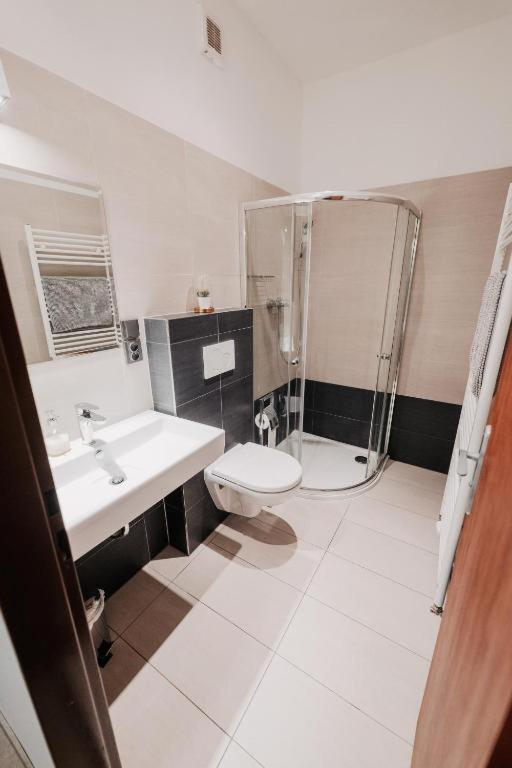 Citybeat Apartments, 400M From The Square Plzeň Exterior foto