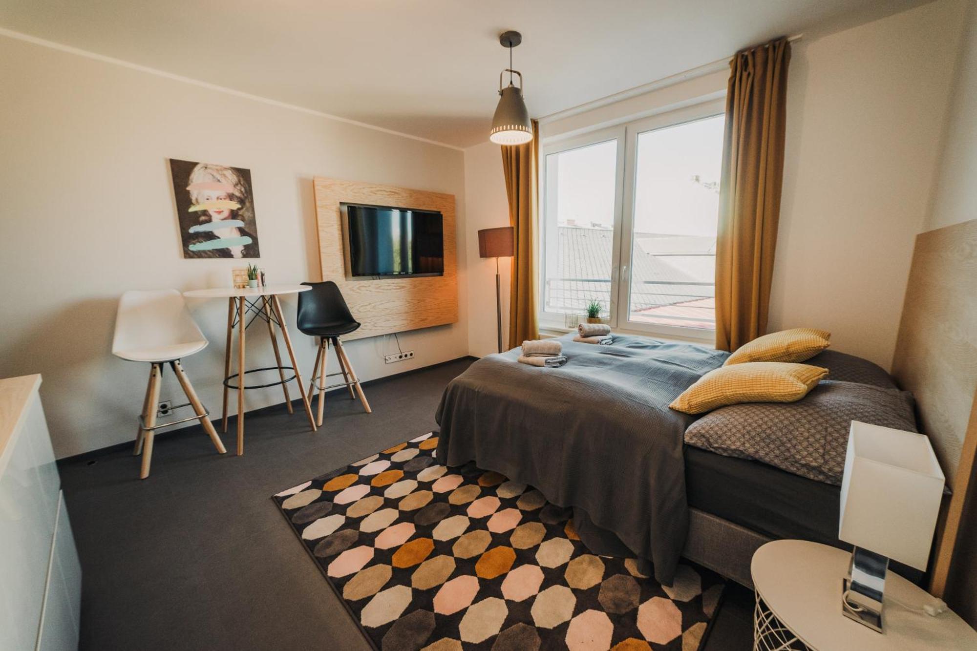 Citybeat Apartments, 400M From The Square Plzeň Exterior foto