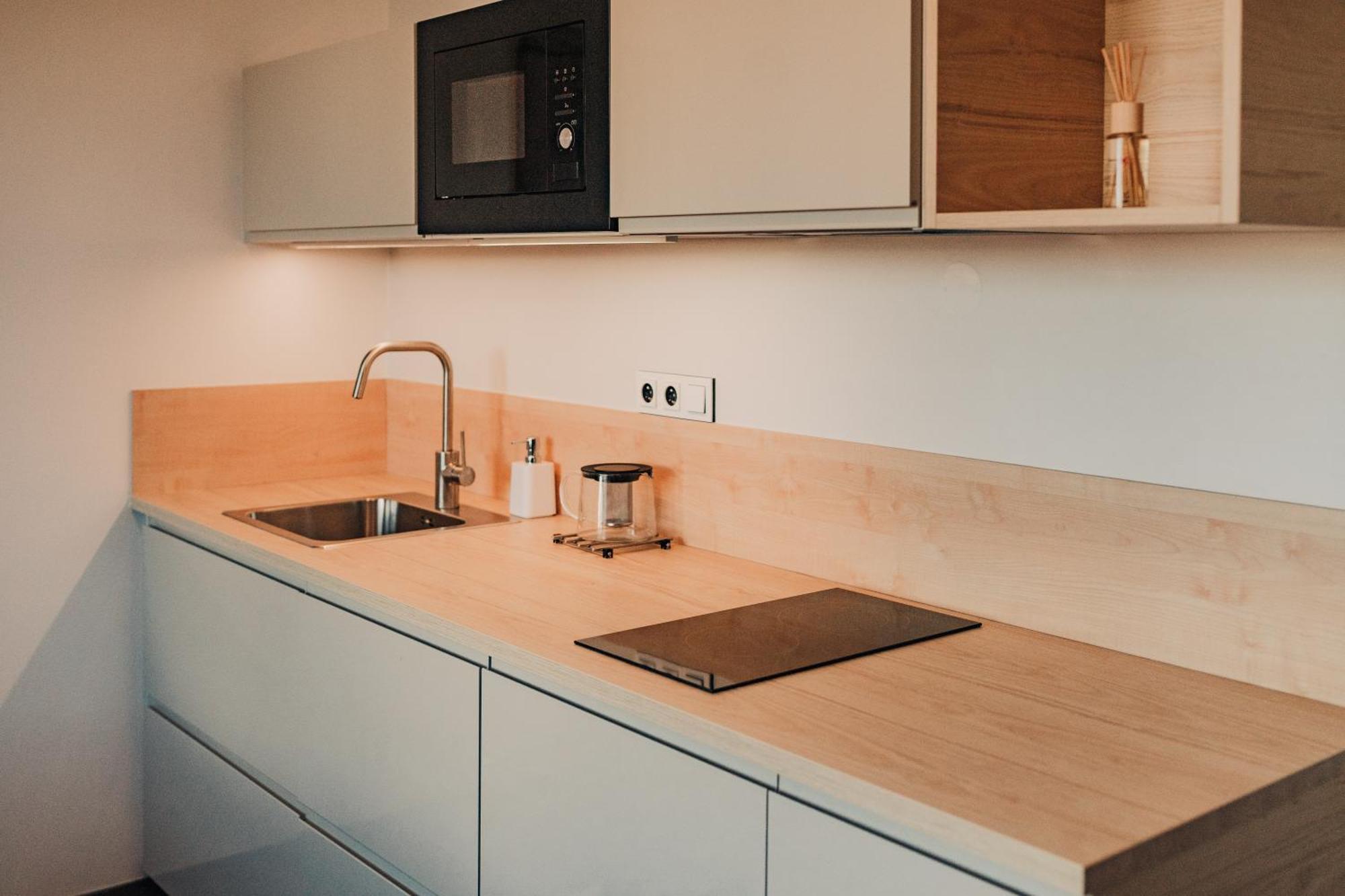 Citybeat Apartments, 400M From The Square Plzeň Exterior foto