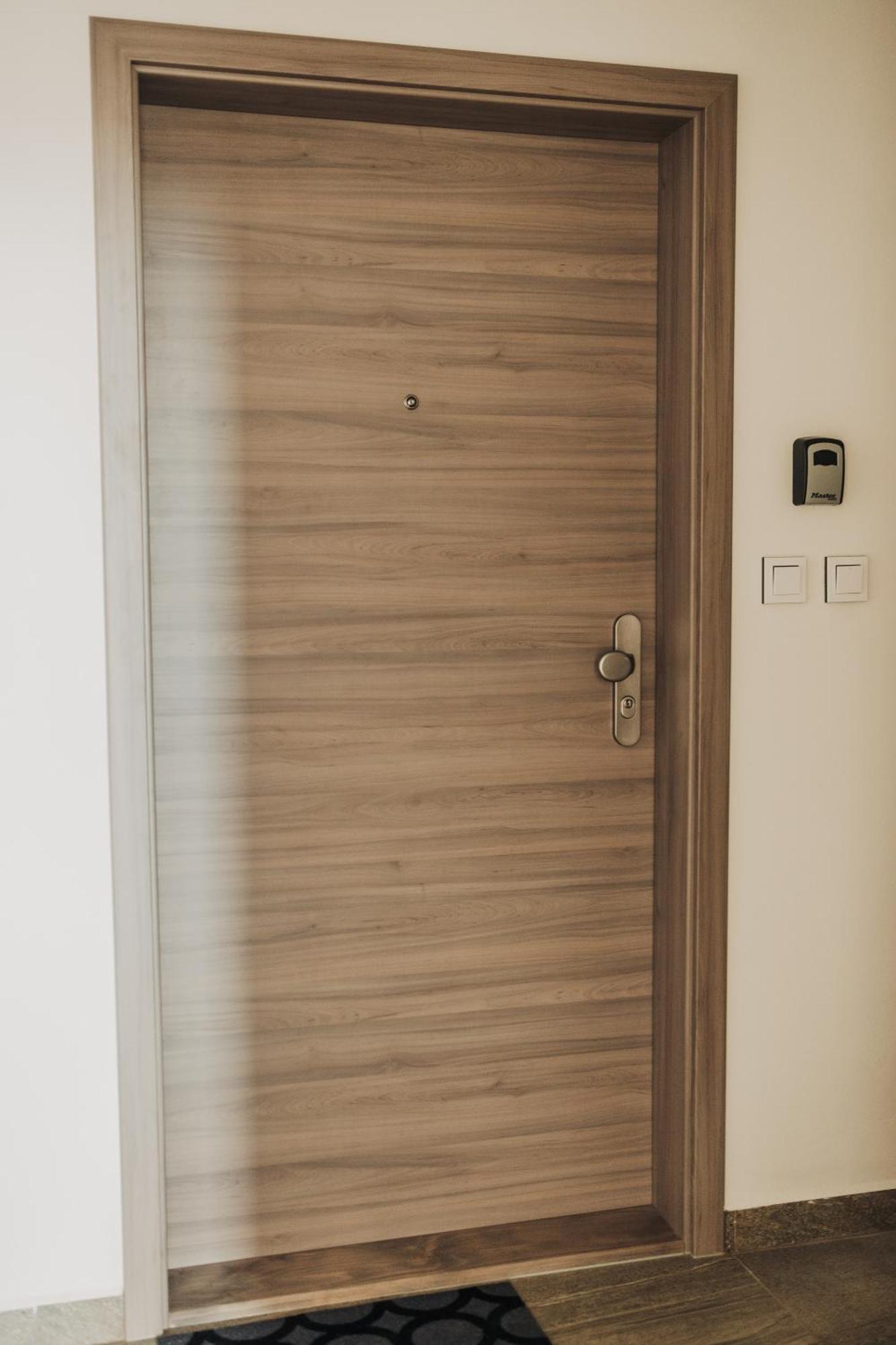 Citybeat Apartments, 400M From The Square Plzeň Exterior foto