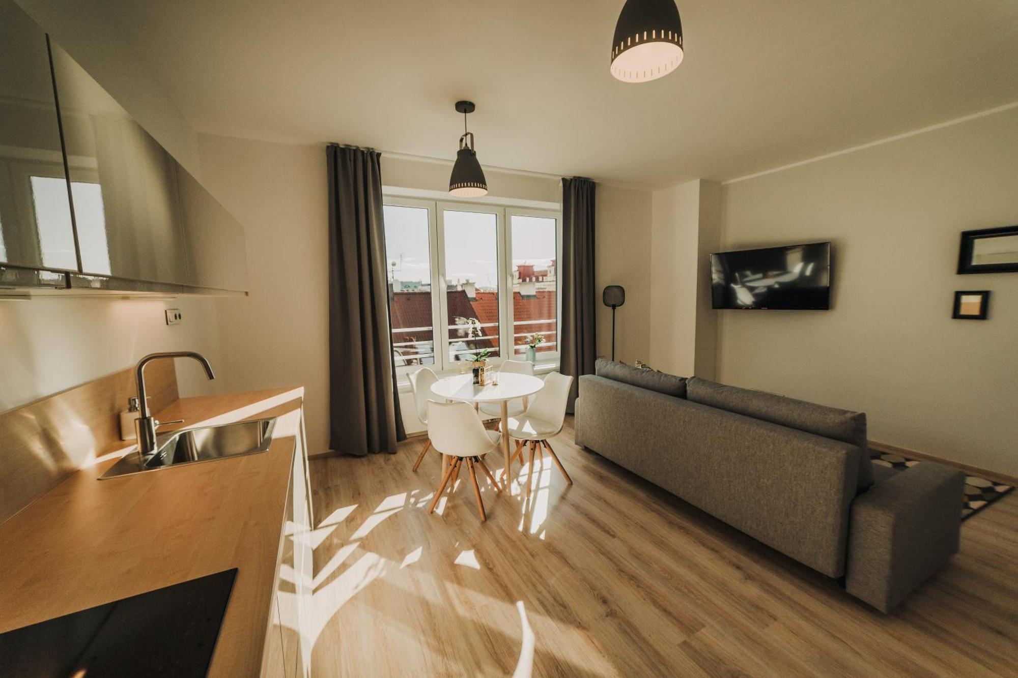 Citybeat Apartments, 400M From The Square Plzeň Exterior foto